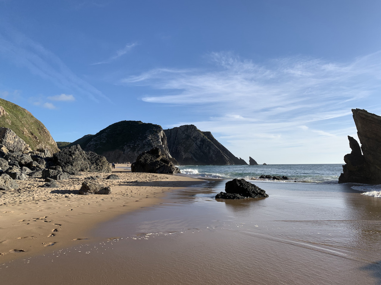 plush74 portugal lisbon sintra location rent shoot film landscape beach rocks 16