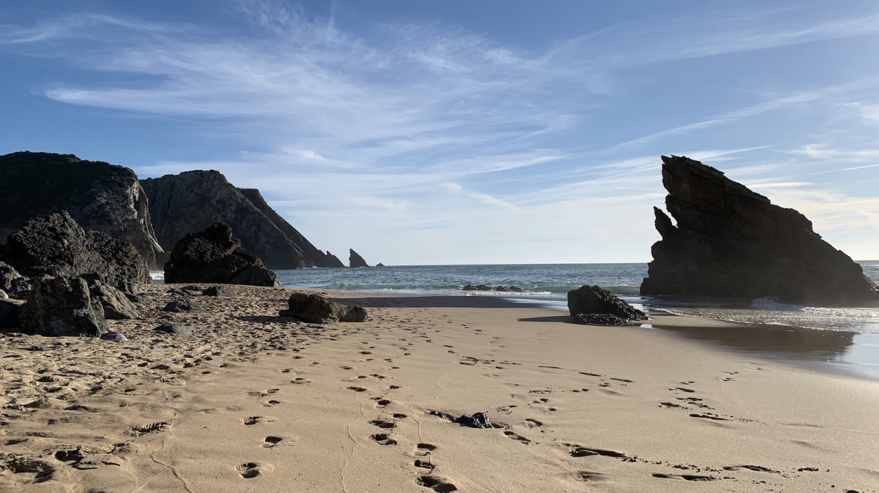 plush74 portugal lisbon sintra location rent shoot film landscape beach rocks 17