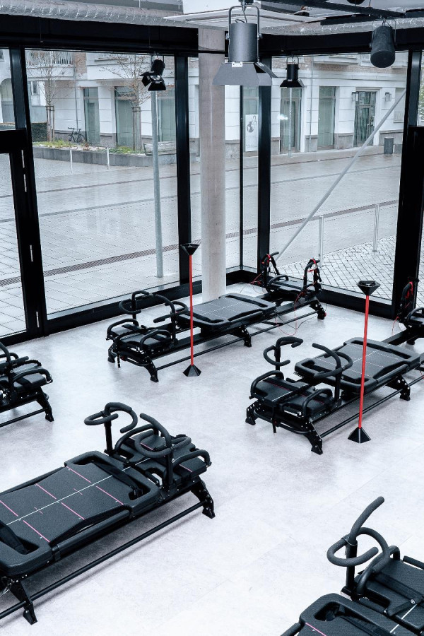 plush74 lagree reformer studio dusseldorf 2