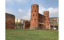OUDE ROMEINSE STADSPOORT