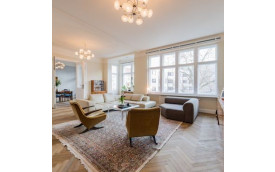 JUGENDSTIL APARTMENT