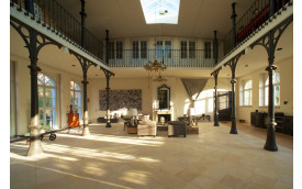 VILLA NEUBRÜCK