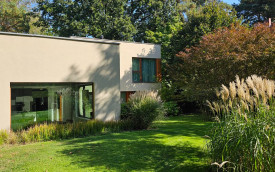 MODERN SINGLE-FAMILY HOME