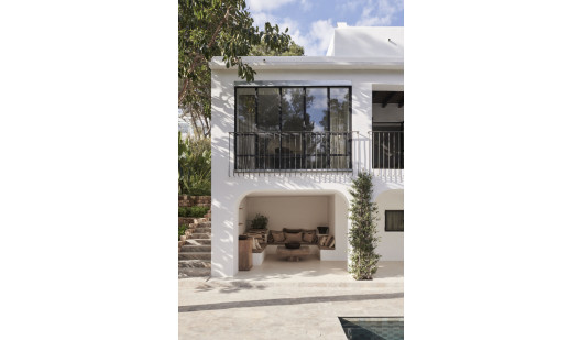 lovely locations ibiza furnet48