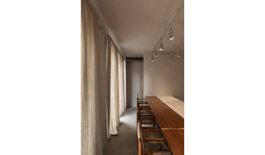 plush 74 restaurant ernst 105242 3