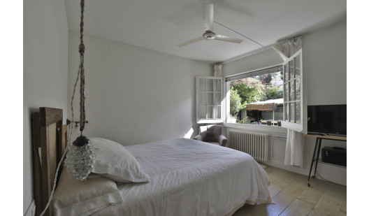 plush74 casa gretzky1 1