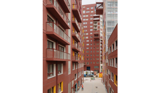 plush74 colourful brutalist housing paris 3