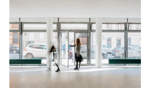 plush74 creative showroom berlin 1 (4)