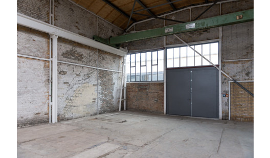 peluche74 film foto evento location berlino germania brutalismo industriale 65