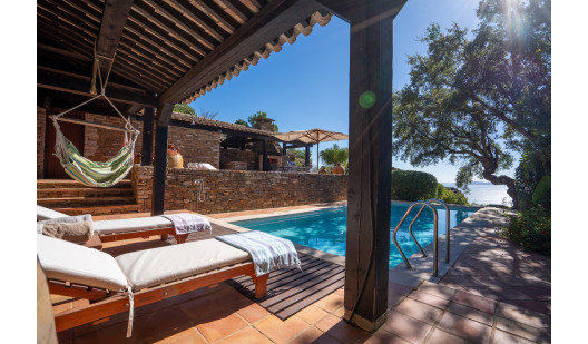 plush74 hillside villa with sea view 28
