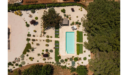 plush74 italy apulia location rent shoot film photo villa trullo pool garden 9