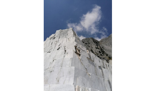 plush74 italy tuscany location rent shoot film photo marble quarry mountain 3