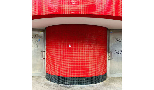 plush74 location photo film event rental germany berlin subway colour 2