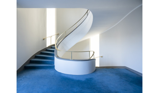 plush74 location scout hotel luxury stairs berlin germany9