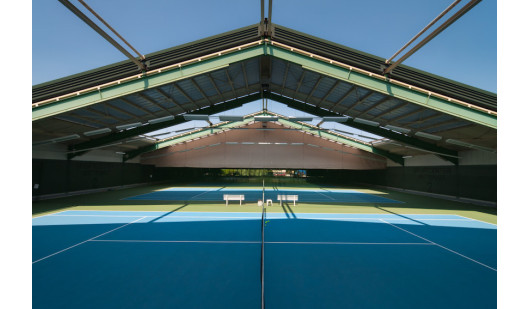 plush74 open roof tennis courts berlin 1