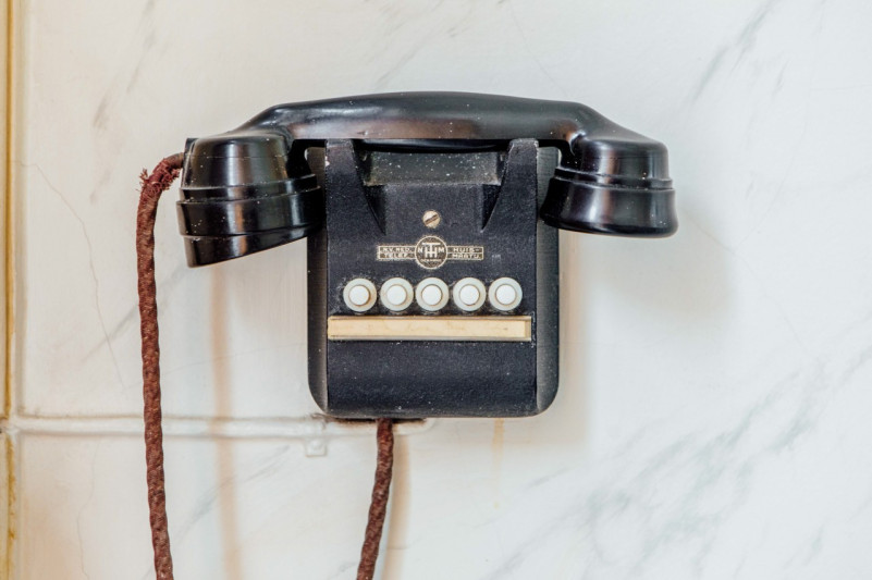 hustinx phone