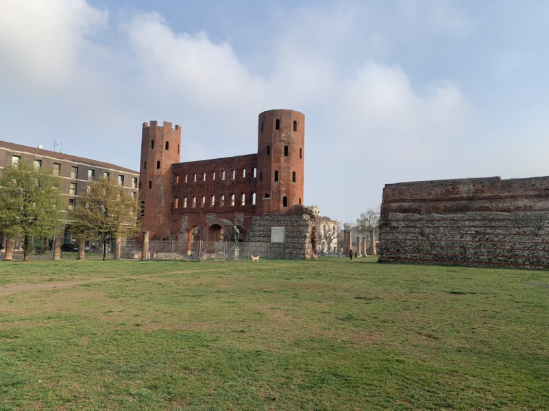 pluche74 oude romeinse stadspoort 2