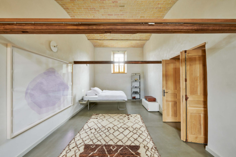 plush74 beautiful pyrenees castle 3(1)