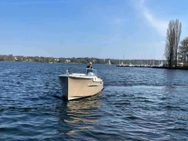 plush74 film photo event boat location berlin germany3