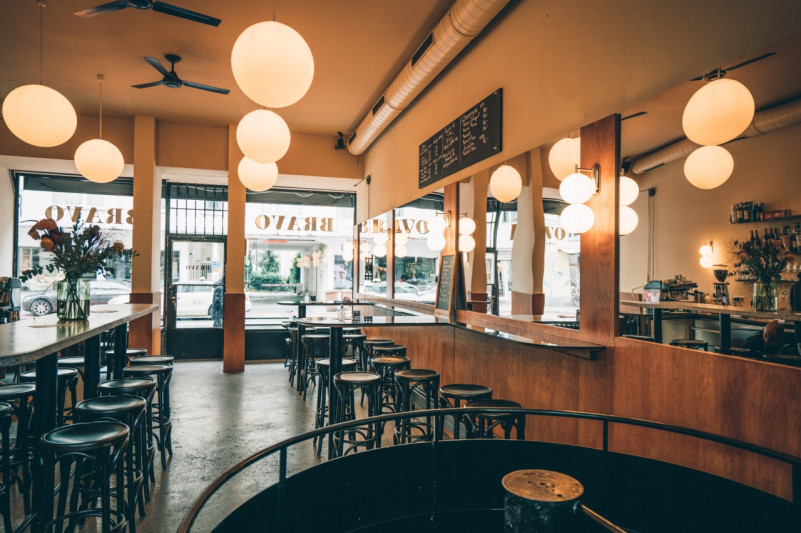 felpa74 pelicula foto evento lugar alemania munich bar italiano 5