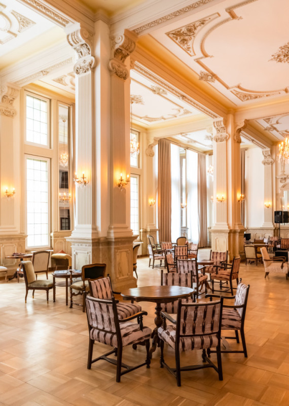 plush74 grand history hotel 13