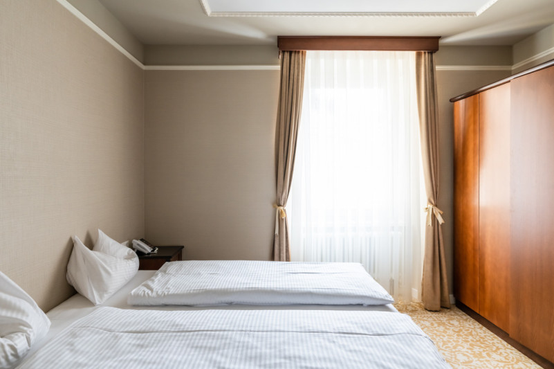 plush74 grand history hotel 26 (3)