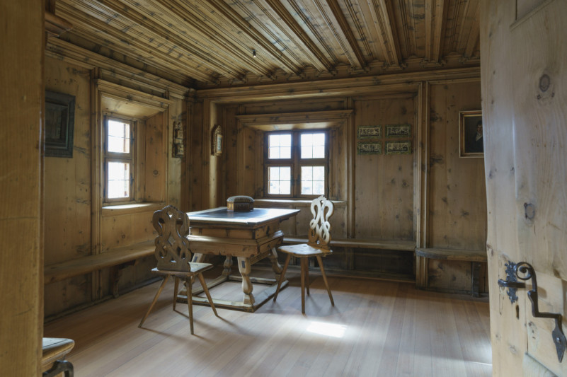 pluche74 historisch alpenerfgoedmuseum engadine 6