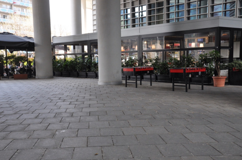 plush74 italy milano location rent shoot film photo streets square modern architecture glass 27