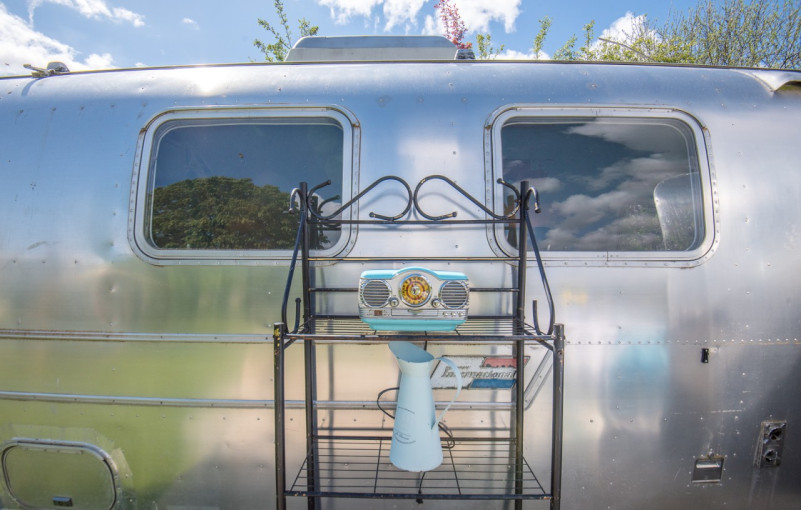 felpa74 ubicación película foto canadá bc único airstream vintage montaña vintage 17