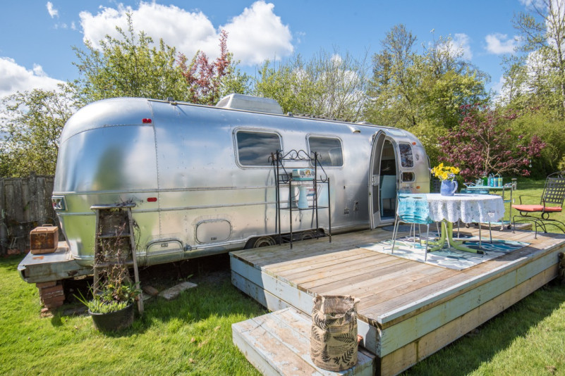 felpa74 ubicación película foto canadá bc único airstream vintage montaña vintage 19