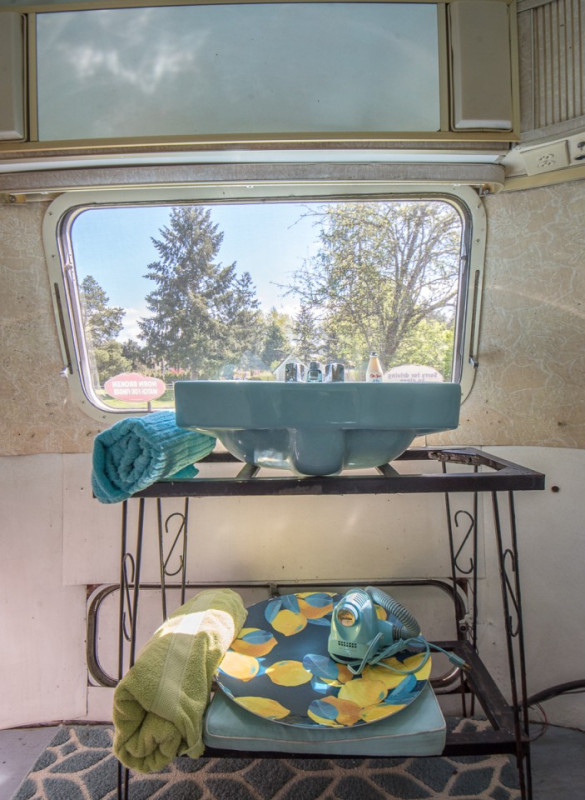 felpa74 ubicación película foto canadá bc único airstream vintage montaña vintage 9