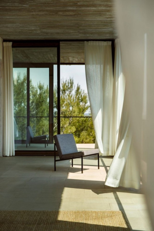 peluche74 location foto film architettura conrete natura casa madrid spagna15