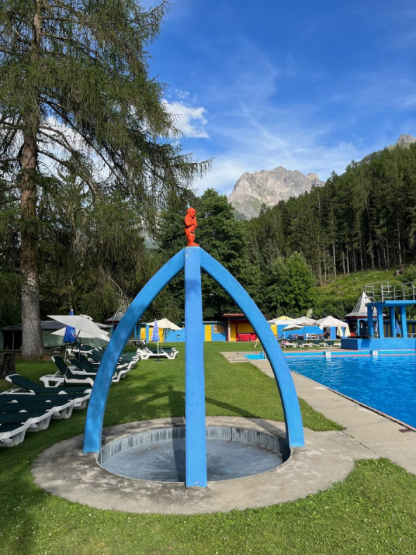 plush74 location foto film evento svizzera vulpera lido piscina all'aperto colore 31