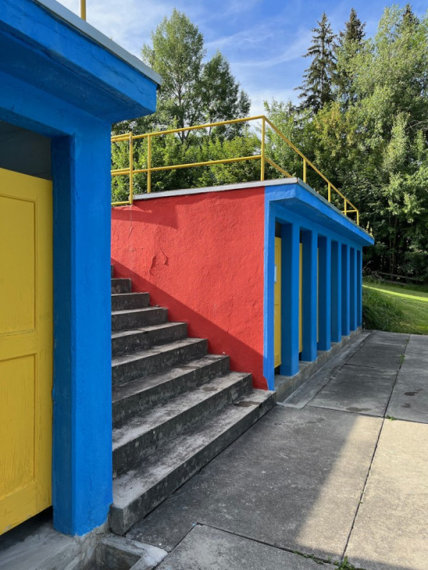 plush74 location foto film evento svizzera vulpera lido piscina all'aperto colore 47