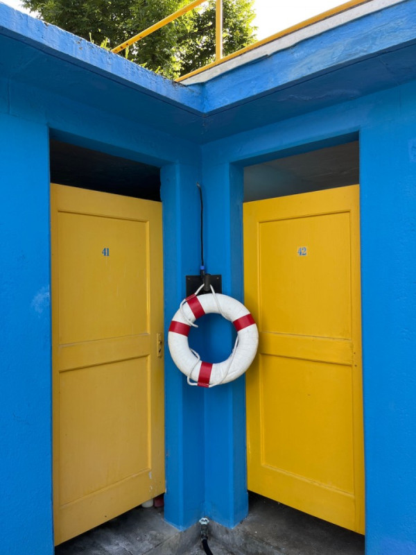 plush74 location foto film evento svizzera vulpera lido piscina all'aperto colore 49