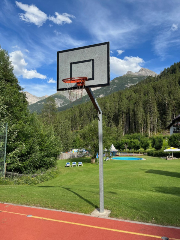 plush74 location foto film evento svizzera vulpera lido piscina all'aperto colore 85