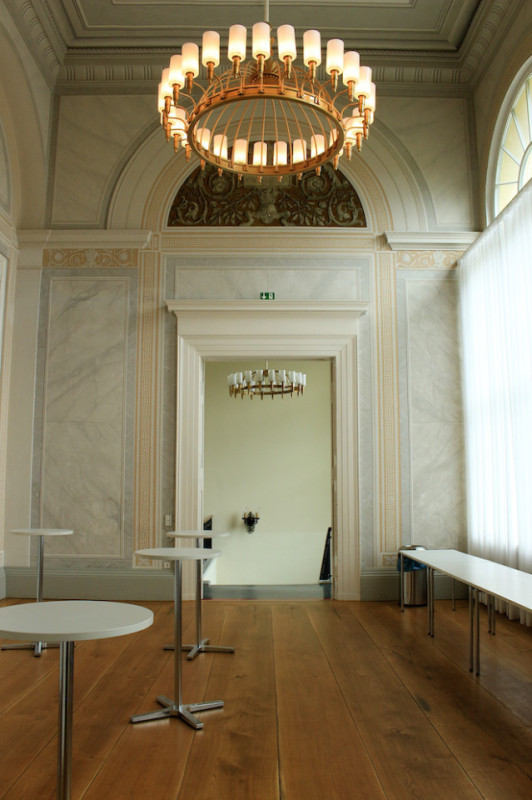 plush74 location scout alquiler foto film producción berlin teatro mitte even space hall10