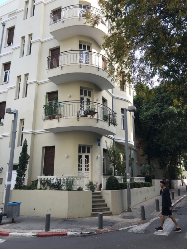 plush74 location scout rental photo film production tel aviv city18