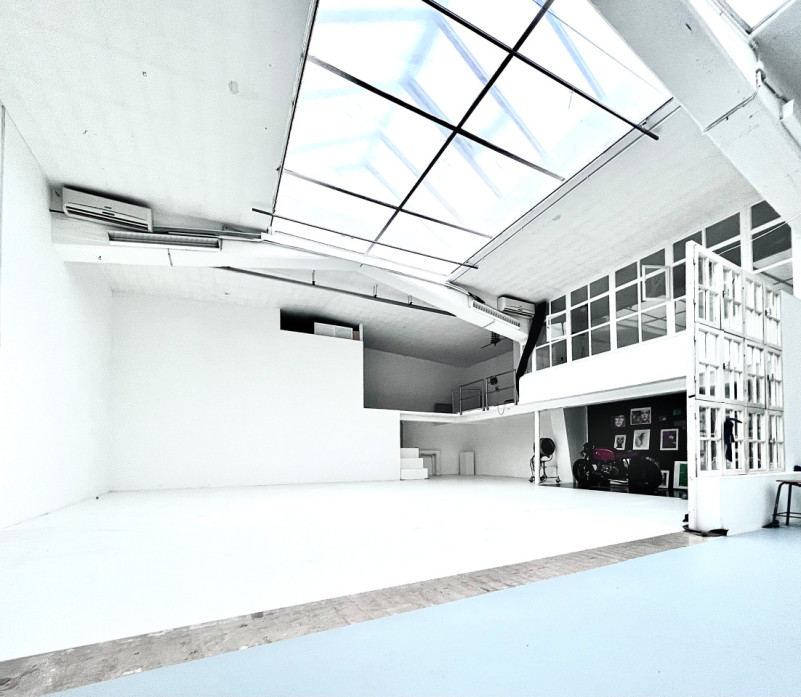 pluche74 lofty studio dusseldorf 3