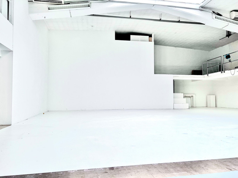 pluche74 lofty studio dusseldorf 8