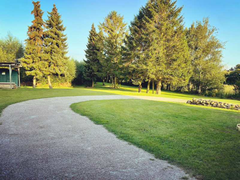 plush74 modern minimalistic countryside home 11