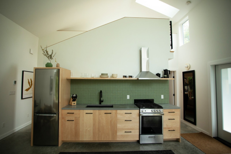 pluche74 fotofilm evenementlocatie tofino ocean forest vancouver island privéwoning 12