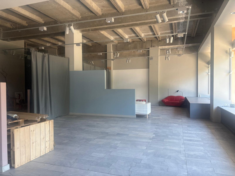 plush74 pop up space leipziger street 21