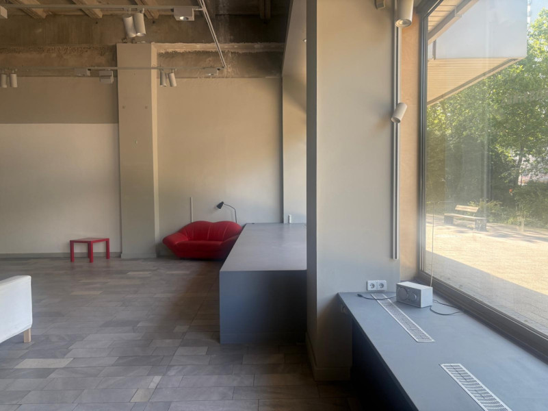 plush74 pop up space leipziger street 23