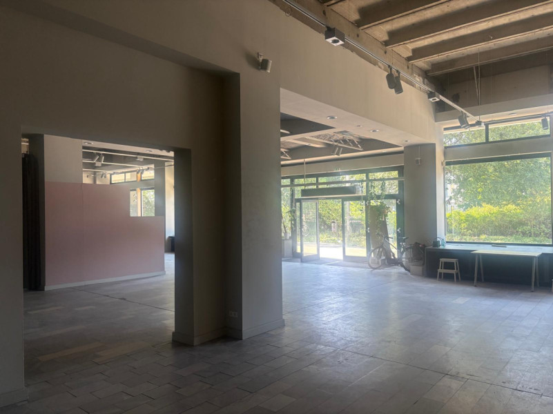 plush74 pop up space leipziger street 3