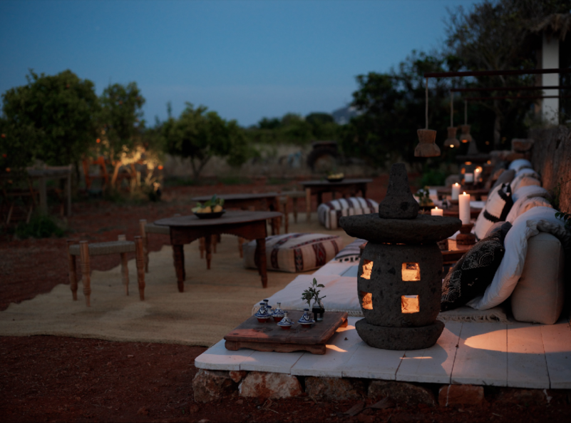 peluche74 alquiler producciones locaiton foto film granja ibiza spain00019