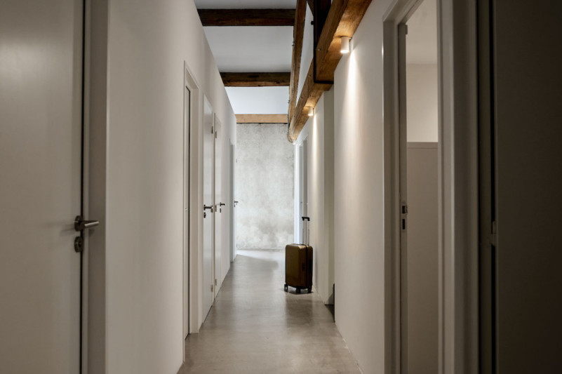 plush74 rental productions locaiton photo film holuse loft france00015