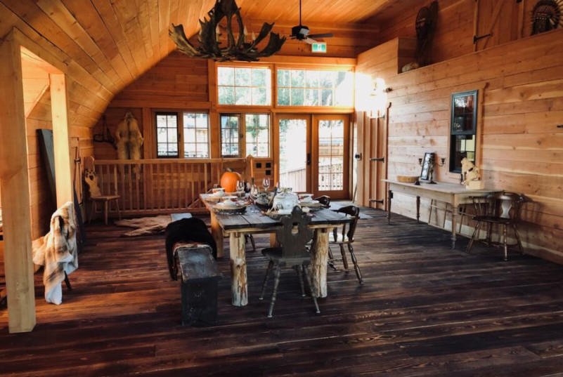 plush74 ruhigen Seeufer Solar Kabinen Rückzug 1