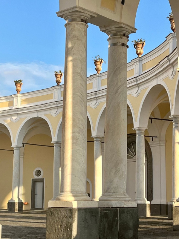 plush74 street scene in naples 12