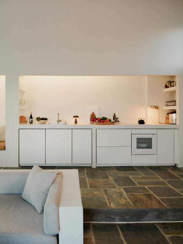 pluche74 witte kubussen op de egeïsche zee 24(1)